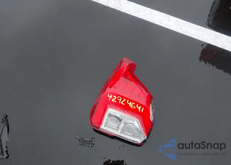 2021 Ford Explorer Xlt z USA, uszkodzony, nr VIN 1FMSK8DH6MGB38815